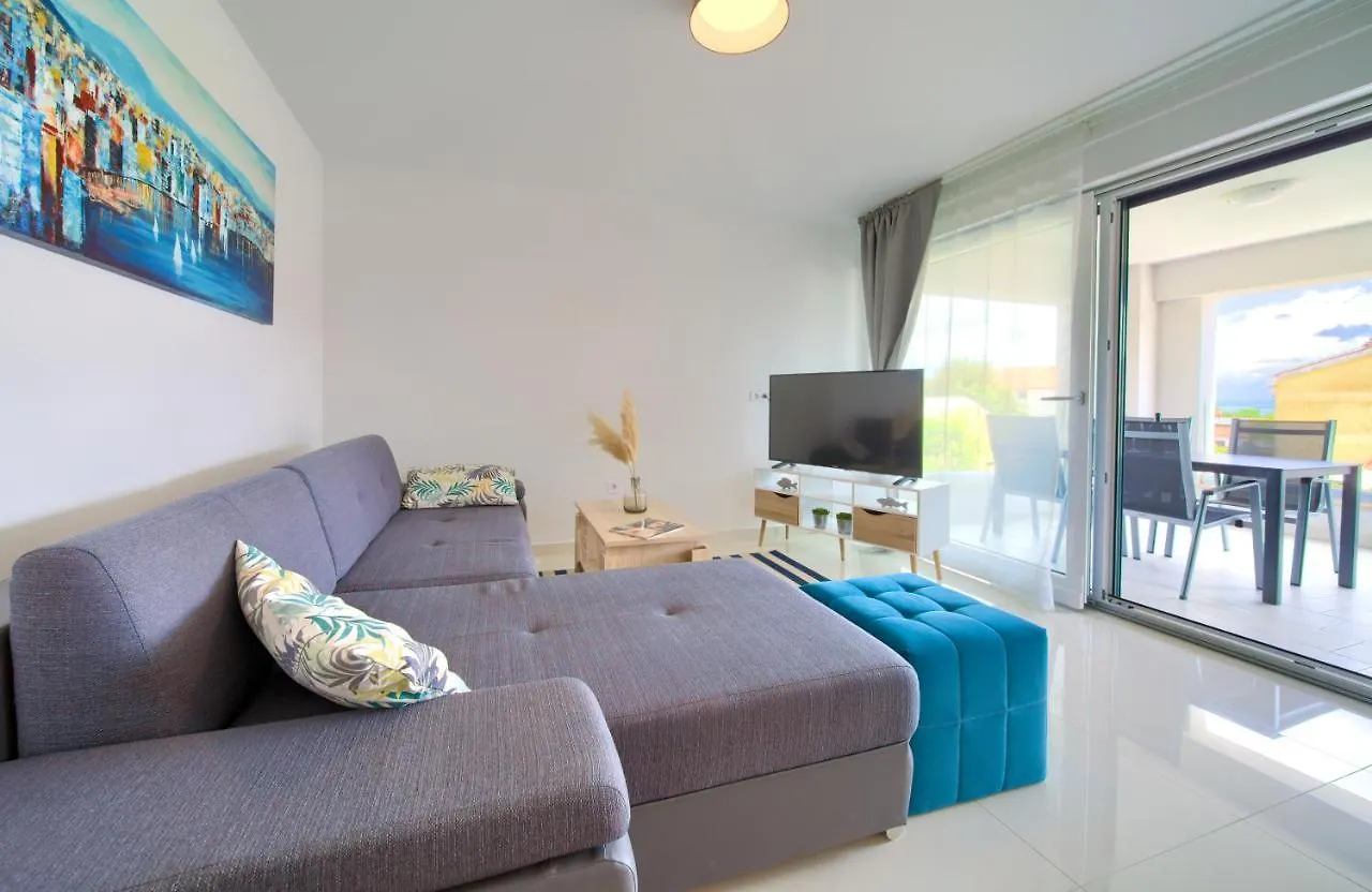Dodo Apartments Vantacici