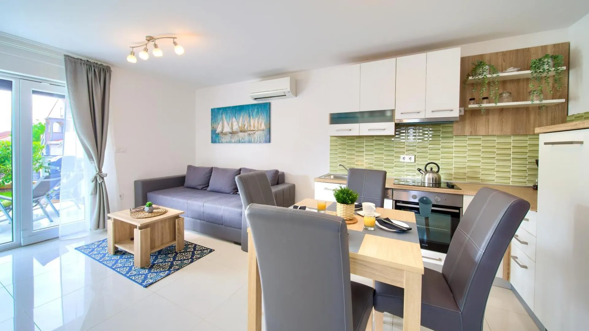 Dodo Apartments Vantacici